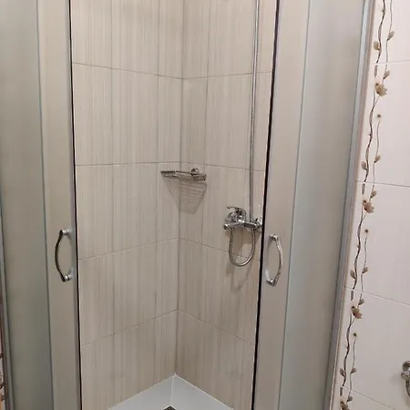 Rossa Konukevi 3*