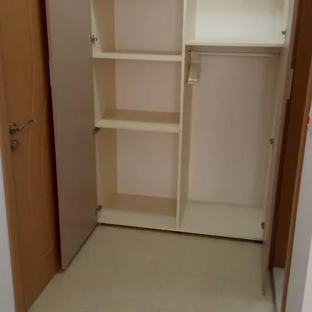 Rossa Konukevi Ravda