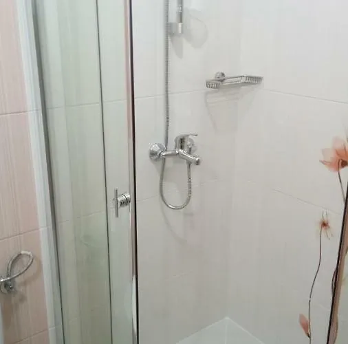 Rossa Pensjonat Rawda